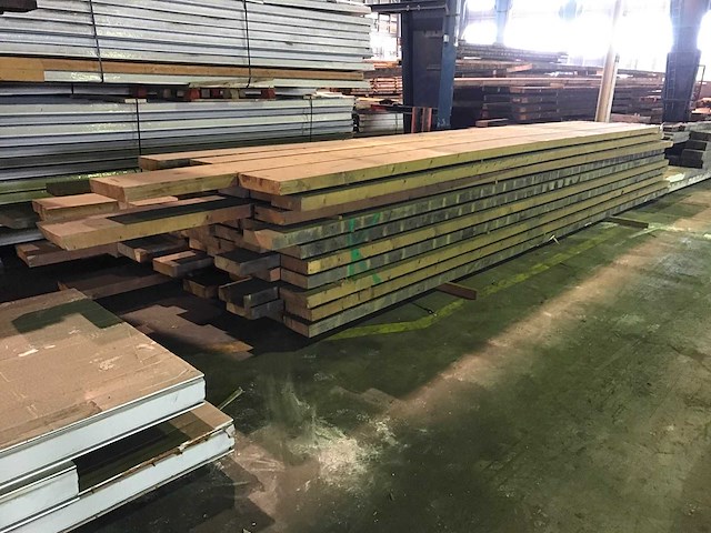 Vuren balken (68x) - afbeelding 2 van  6