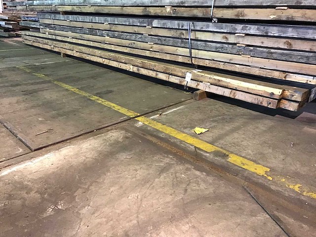 Vuren balken (6x) - afbeelding 1 van  3