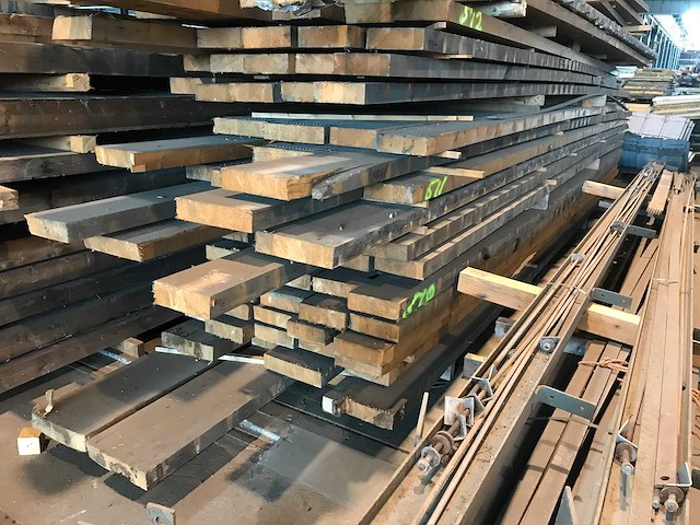 Vuren balken gelamineerd (24x) - afbeelding 1 van  3