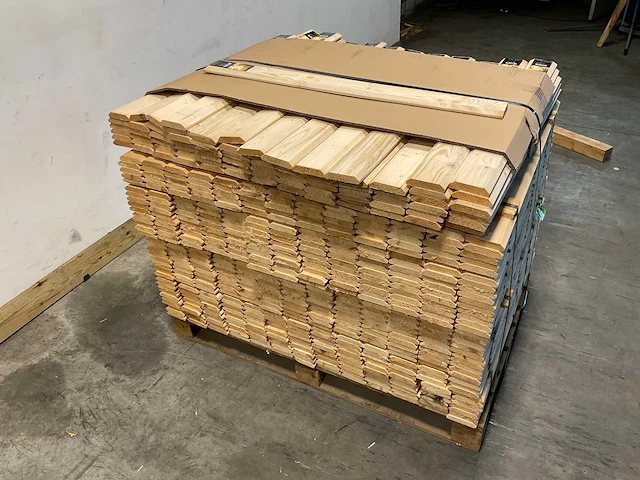 Vuren balkonplank "oslo" 95x9x1,8 cm (534x) - afbeelding 5 van  6