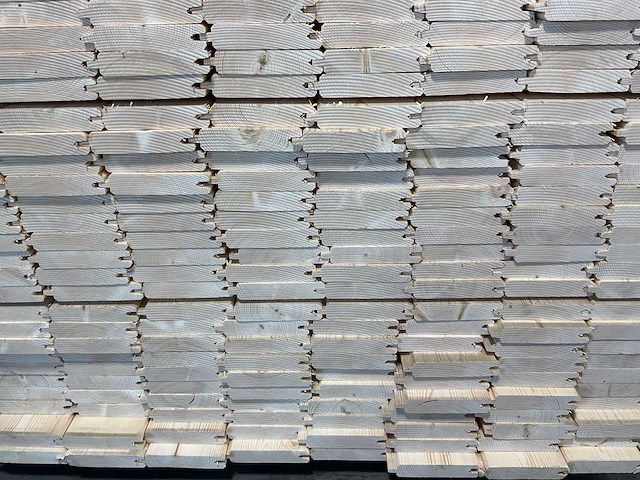 Vuren blokhutprofiel mes- en groef 149x14,5x2,8 cm (80x) - afbeelding 7 van  8