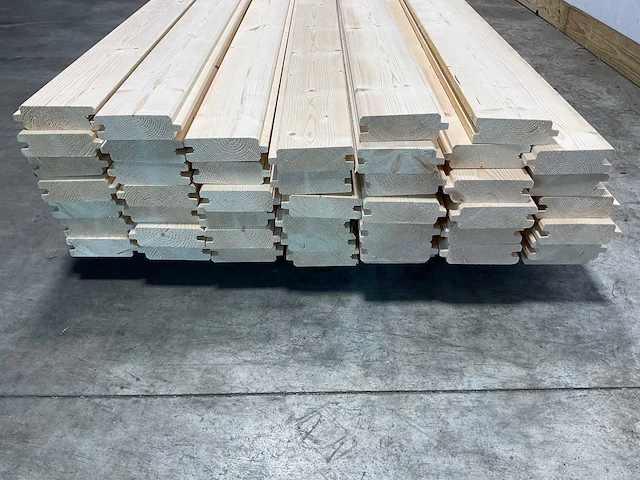 Vuren blokhutprofiel mes- en groef 420x14,5x4,5 cm (30x) - afbeelding 5 van  6