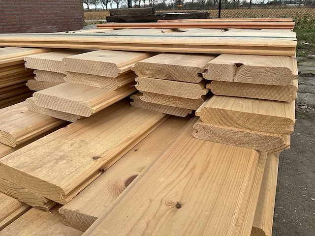 Vuren blokhutprofielen 13,5x2,8, diverse lengtes (210x) - afbeelding 2 van  7
