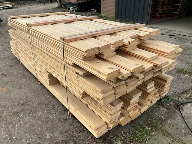 Vuren blokhutprofielen 13,5x2,8, diverse lengtes (210x) - afbeelding 7 van  7