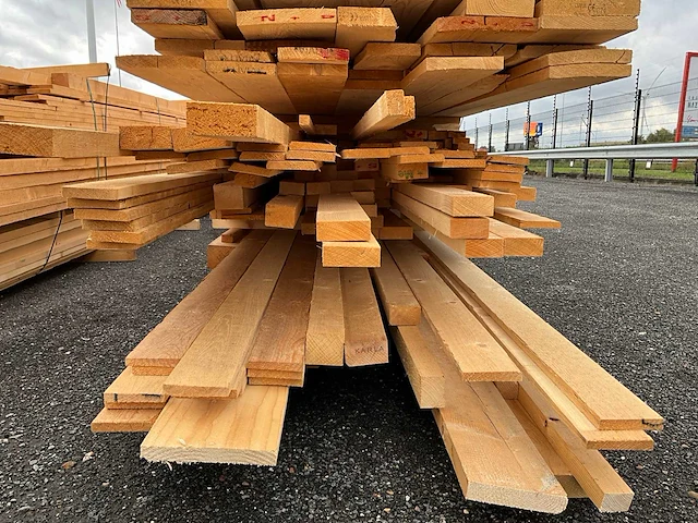 Vuren bouwhout ruw en geschaafd +/-7m3 - afbeelding 8 van  16