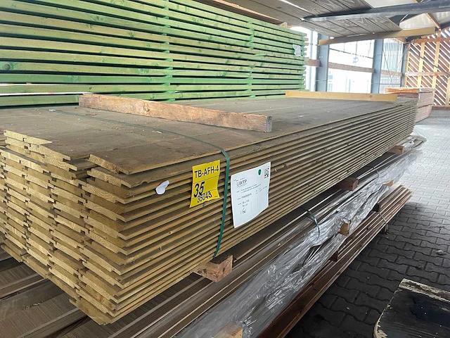 Vuren channelsising groen geïmpregneerd 3200x145x18mm (160x) - afbeelding 2 van  3