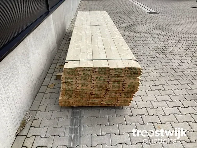 Vuren halfhout rabatdeel - afbeelding 2 van  2
