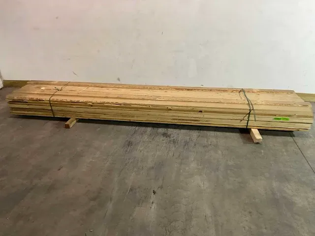 Vuren lat - 400x12x2,5 cm (30x) - afbeelding 1 van  6