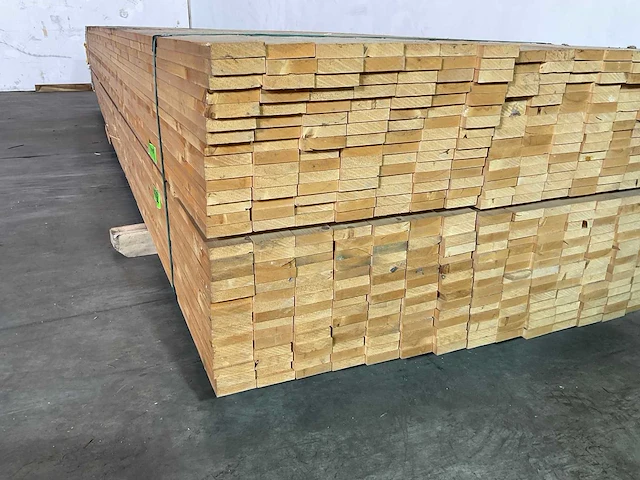 Vuren lat 390x7x1,8 cm (150x) - afbeelding 4 van  6