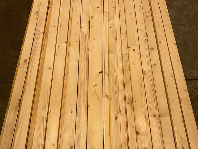 Vuren lat 540x5,5x1,8 cm (116x) - afbeelding 2 van  5