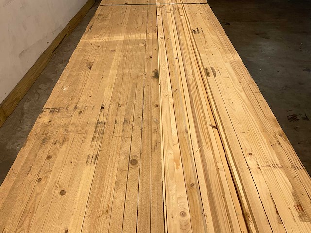 Vuren lat geschaafd 420x4,2x2 cm (350x) - afbeelding 3 van  7