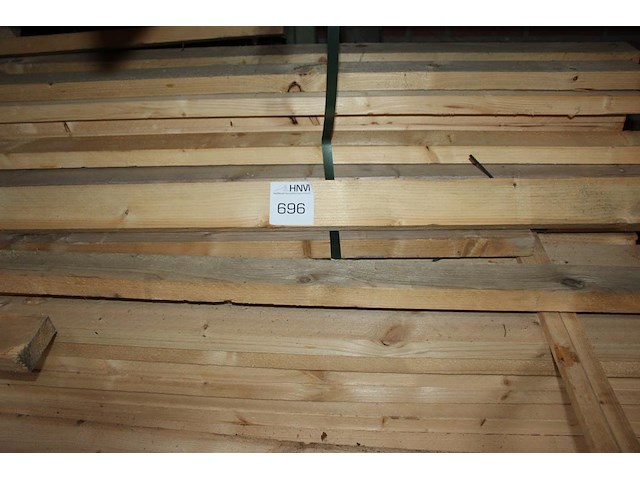 Vuren latten 9,5x36x3900mm op schap. ca. 1250 stuks. - afbeelding 2 van  3