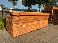Vuren ligger 4000x195x45mm (131x) - afbeelding 1 van  9