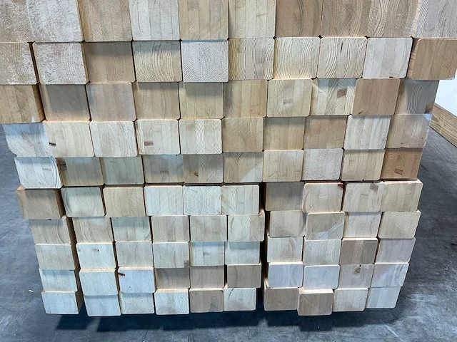 Vuren metselprofiel onbehandeld 295x7,6x6,6 cm (50x) - afbeelding 6 van  7