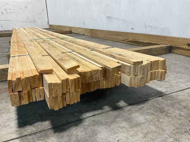 Vuren panlat 360x3,5x1 cm (100x) - afbeelding 2 van  5