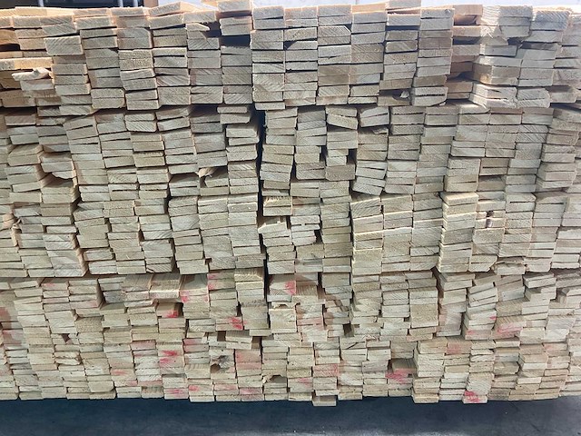 Vuren panlat 480x3.8x1.1 cm (555x) - afbeelding 5 van  6