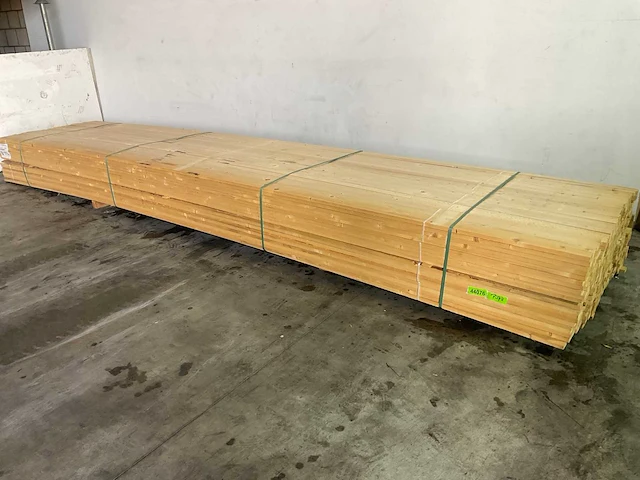 Vuren panlat 540x5x2,2 cm (440x) - afbeelding 1 van  5