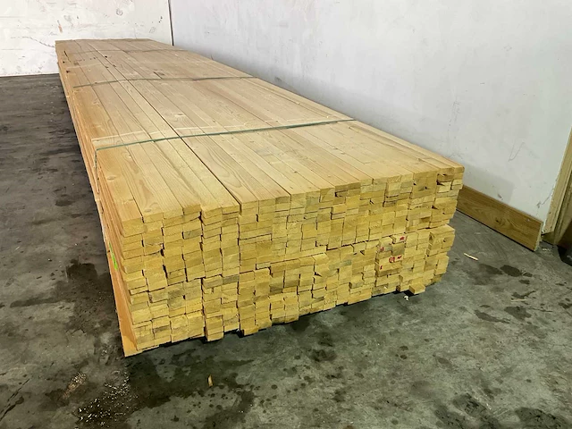 Vuren panlat 540x5x2,2 cm (440x) - afbeelding 2 van  5