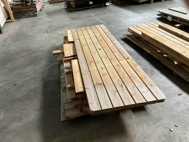 Vuren picknicktafel met open instap - 240x70x78 cm - afbeelding 4 van  8