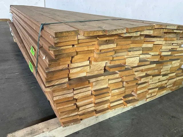 Vuren plank 210x9,5x1,8 cm (200x) - afbeelding 4 van  5