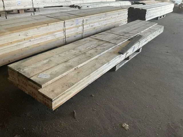 Vuren plank (23x) - afbeelding 1 van  5