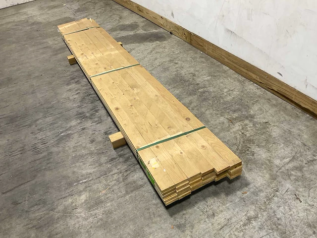 Vuren plank 270x7x2 cm (30x) - afbeelding 1 van  6