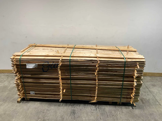 Vuren plank 300x14x2 cm (37x) - afbeelding 1 van  6