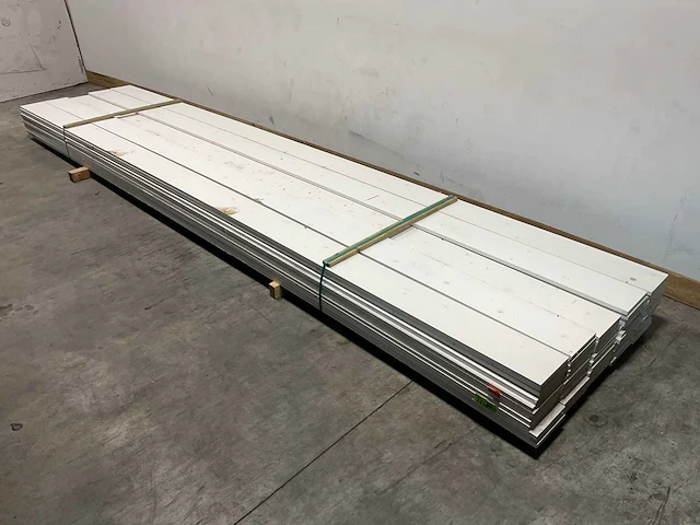 Vuren plank gegrond 480x20x2 cm (59x) - afbeelding 1 van  4