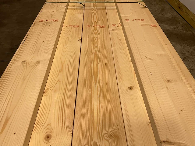 Vuren plank geschaafd 300x19,5x4,5 cm (36x) - afbeelding 3 van  7