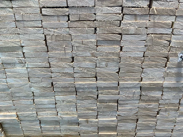 Vuren plank geschaafd 360x10x2 cm (200x) - afbeelding 6 van  7