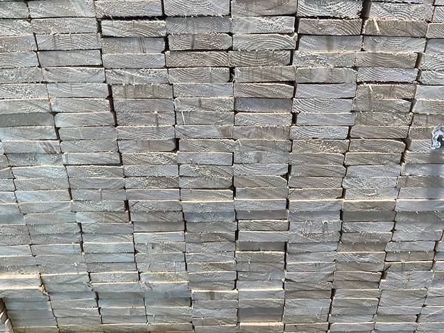 Vuren plank geschaafd 360x10x2 cm (207x) - afbeelding 6 van  7