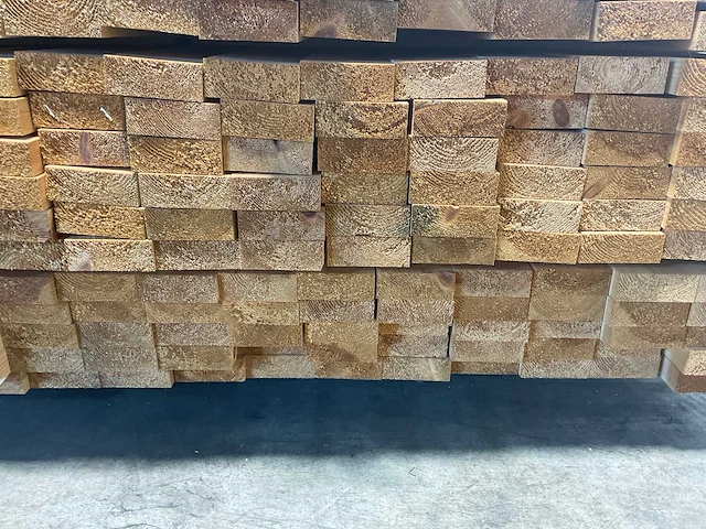 Vuren plank geschaafd 420x7.5x3.2 cm (81x) - afbeelding 5 van  6