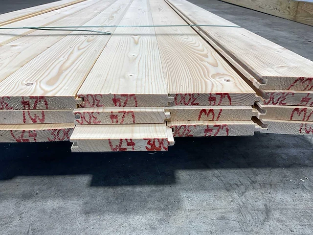 Vuren plank geschaafd mes- en groef 300x12x1,8 cm (22x) - afbeelding 5 van  6