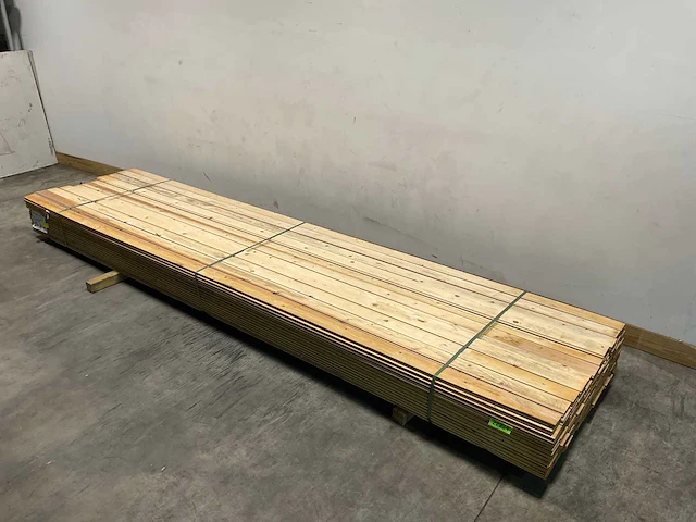 Vuren plank mes en groef 420x10x2,2 cm (81x) - afbeelding 1 van  6