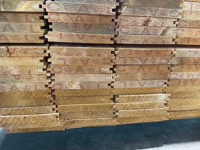 Vuren plank mes en groef 450x15x2,2 cm (104x) - afbeelding 4 van  6