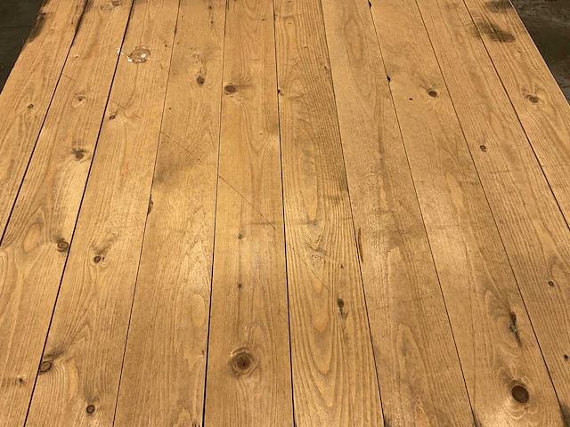 Vuren plank mes-en groef geschaafd 360x9,5x2 cm (150x) - afbeelding 3 van  7