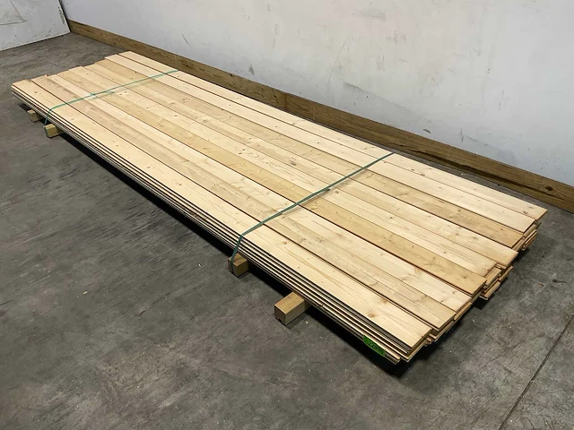 Vuren plank met mes- en groef 360x11x1,8 cm (47x) - afbeelding 1 van  7