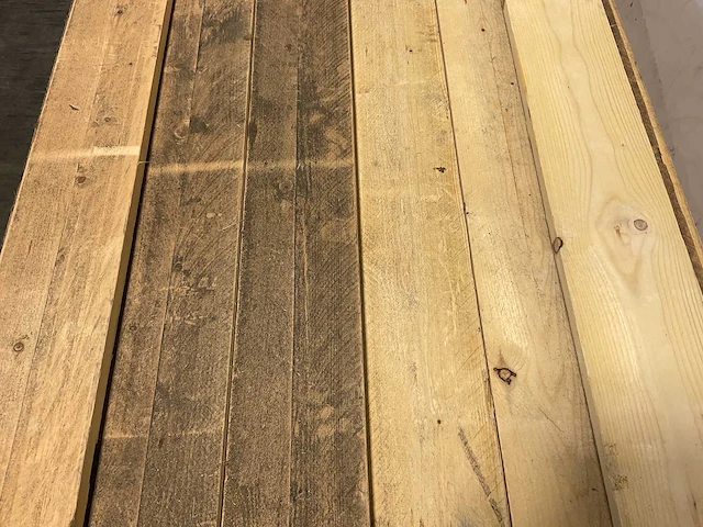 Vuren plank ruw 420x17,5x2,5 cm (50x) - afbeelding 3 van  7