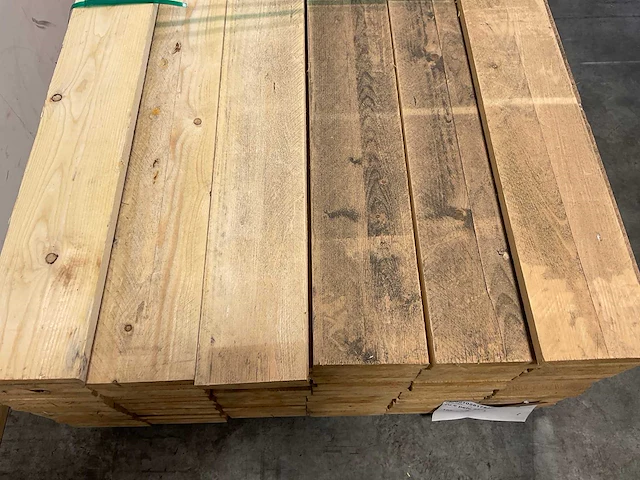Vuren plank ruw 420x17,5x2,5 cm (50x) - afbeelding 4 van  7