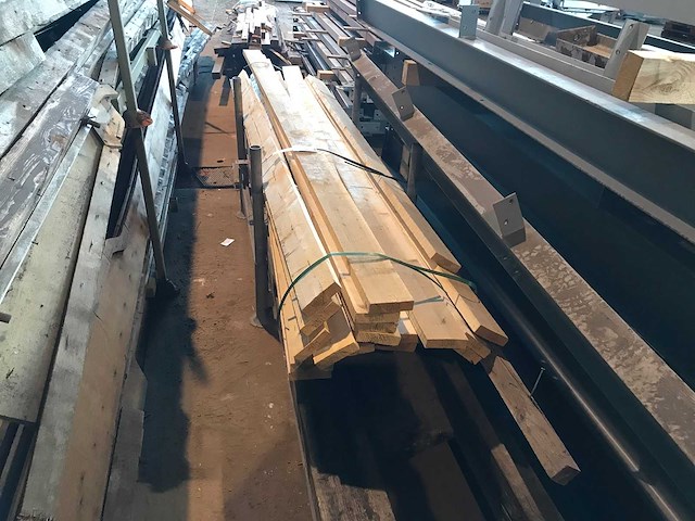 Vuren planken en balken (30x) - afbeelding 2 van  3