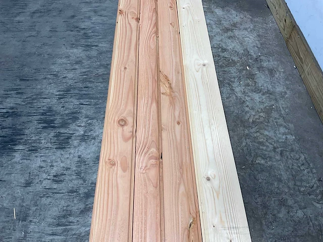 Vuren planken en douglas dakbeschot 420-500 cm - afbeelding 4 van  8