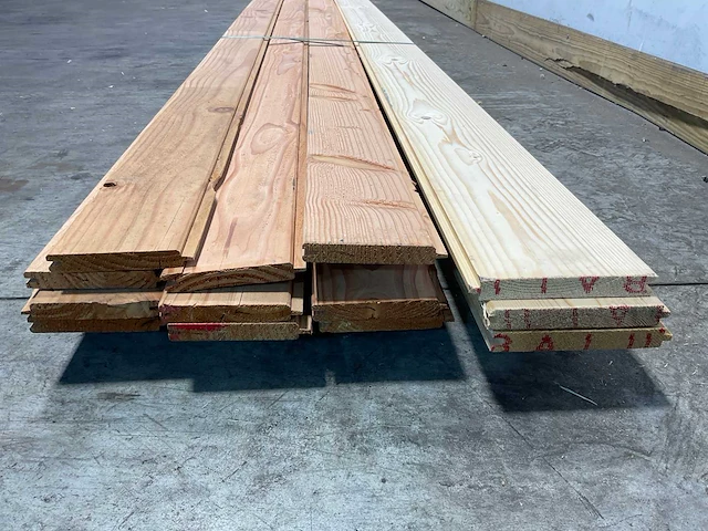 Vuren planken en douglas dakbeschot 420-500 cm - afbeelding 7 van  8