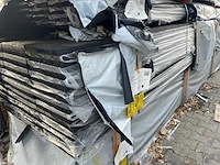 Vuren planken fijnbezaagd zwart gecoat 5100x245x22mm (42x) - afbeelding 4 van  4