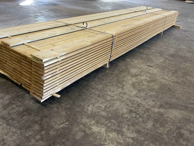 Vuren planken geschaafd 18x145 mm geïmpregneerd (88x) - afbeelding 1 van  5