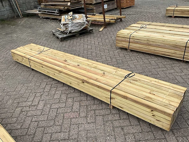 Vuren regel geschaafd 360x6,8x4,5 cm (80x) - afbeelding 1 van  5