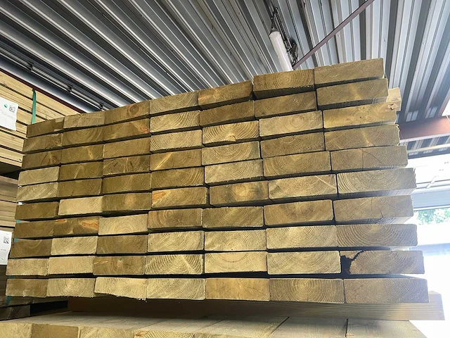 Vuren regels geschaafd groen geïmpregneerd 3600x145x44mm (70x) - afbeelding 3 van  3
