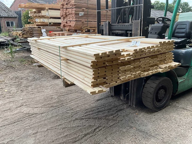 Vuren rhombusprofiel 180x13x2,8 cm (75x) - afbeelding 1 van  4