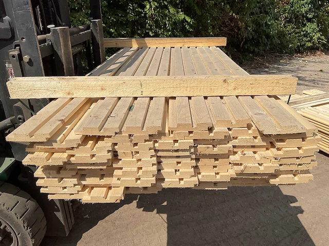 Vuren rhombusprofiel 200x13x2,8 cm (60x) - afbeelding 1 van  4