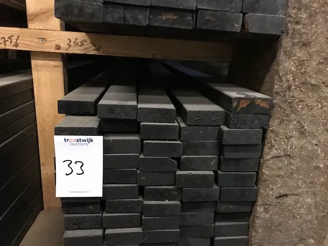 Vuren thermisch behandeld zwart gespoten (61x) - afbeelding 2 van  2