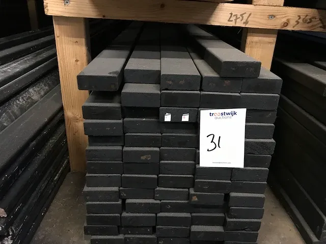 Vuren thermisch behandeld zwart gespoten (66x) - afbeelding 2 van  2